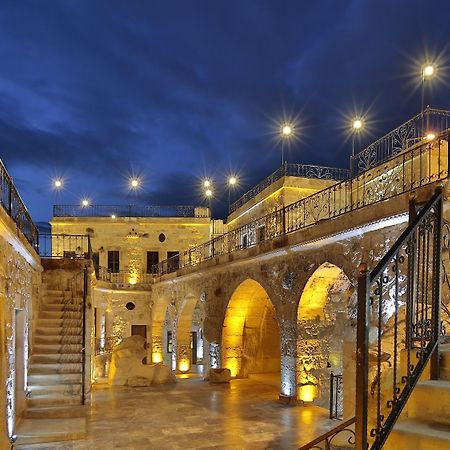Golden Cave Suites Юргюп Екстериор снимка
