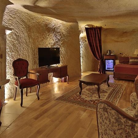 Golden Cave Suites Юргюп Стая снимка