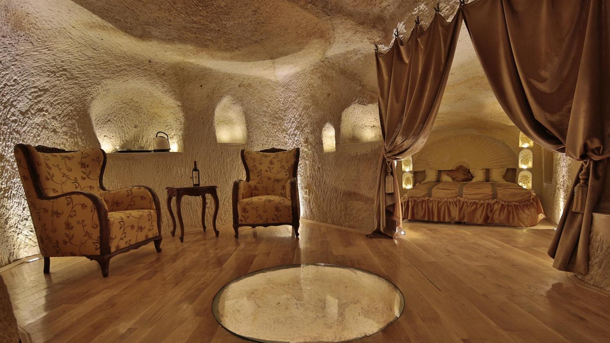 Golden Cave Suites Юргюп Стая снимка